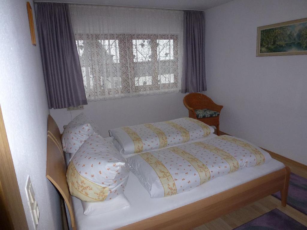 Koch Apartment *